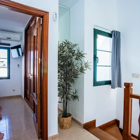 Casa Evelyn Piscina Climatizada 펜션 플라야블랑카