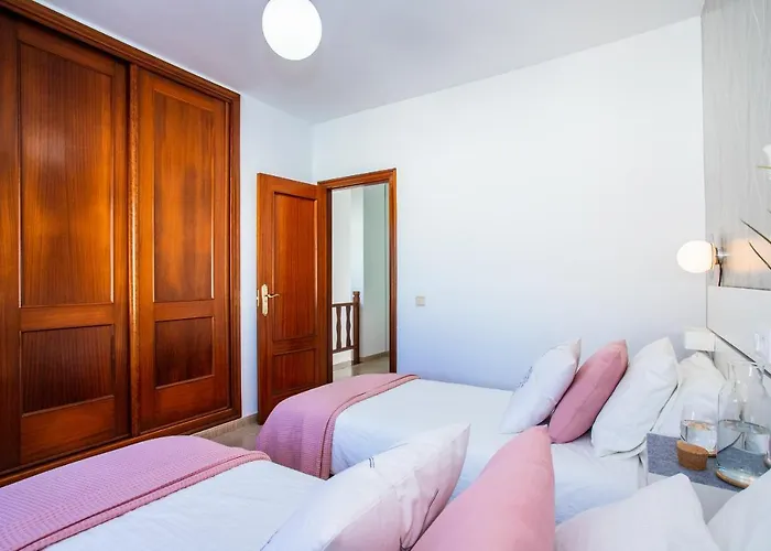 Casa Evelyn Piscina Climatizada Nyaraló Playa Blanca