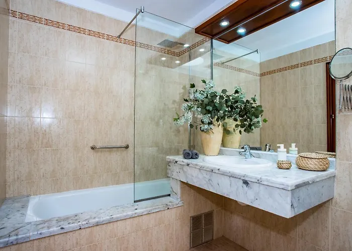 Nyaraló Casa Evelyn Piscina Climatizada *