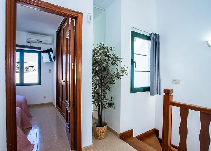 Casa Evelyn Piscina Climatizada Feriehus Playa Blanca (Lanzarote)