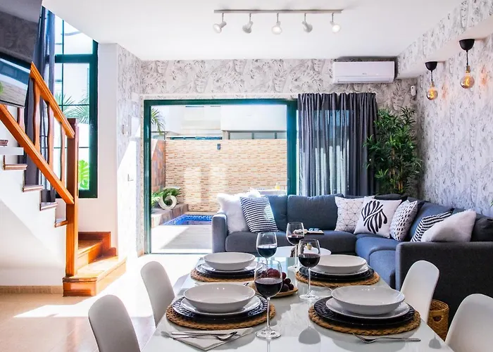 Casa Evelyn Piscina Climatizada * 플라야블랑카