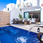 펜션 Casa Evelyn Piscina Climatizada 플라야블랑카