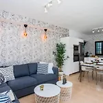 펜션 Casa Evelyn Piscina Climatizada