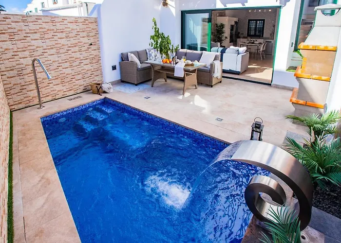 Casa Evelyn Piscina Climatizada בית נופש
