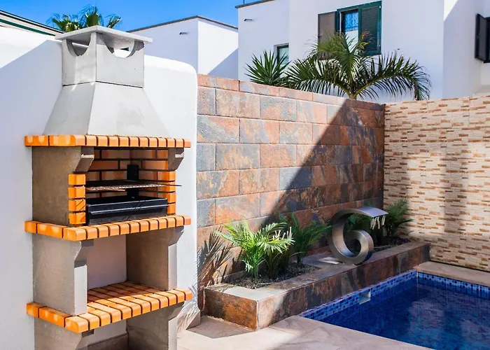 Casa Evelyn Piscina Climatizada פלאיה בלנקה