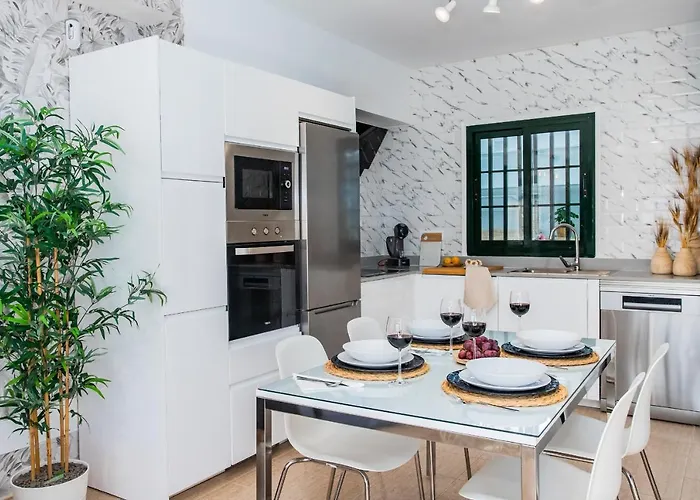 Hébergement de vacances Casa Evelyn Piscina Climatizada