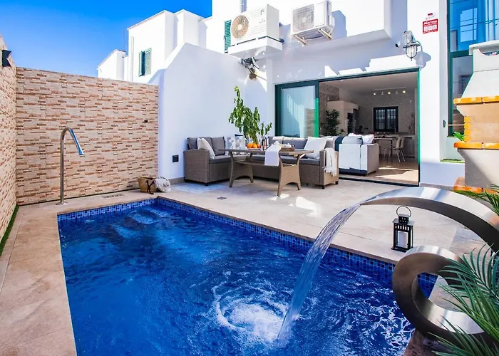 Casa Evelyn Piscina Climatizada * פלאיה בלנקה